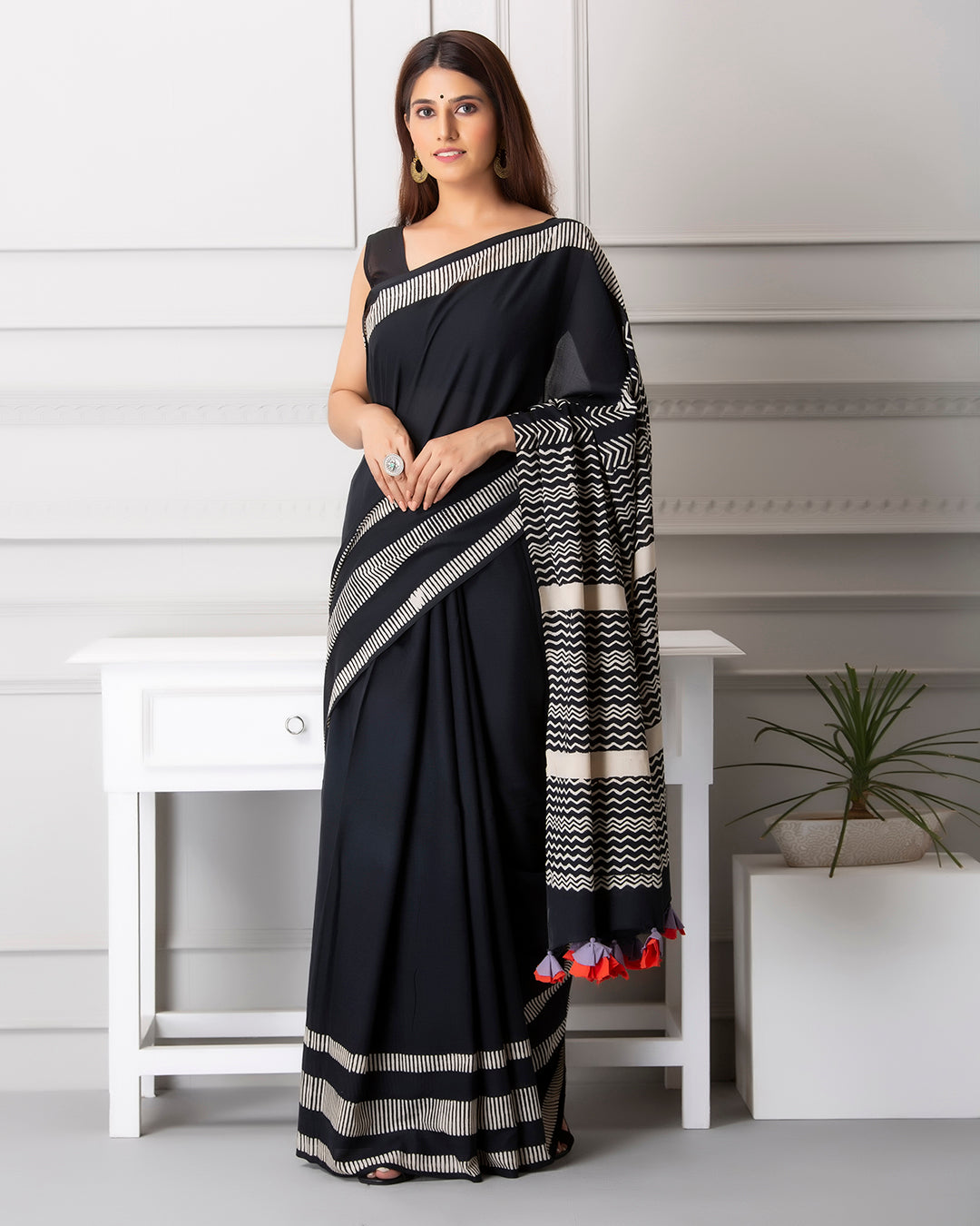 Handblock Print Mulmul Saree | Black Linear White Print for Work & Festive Days