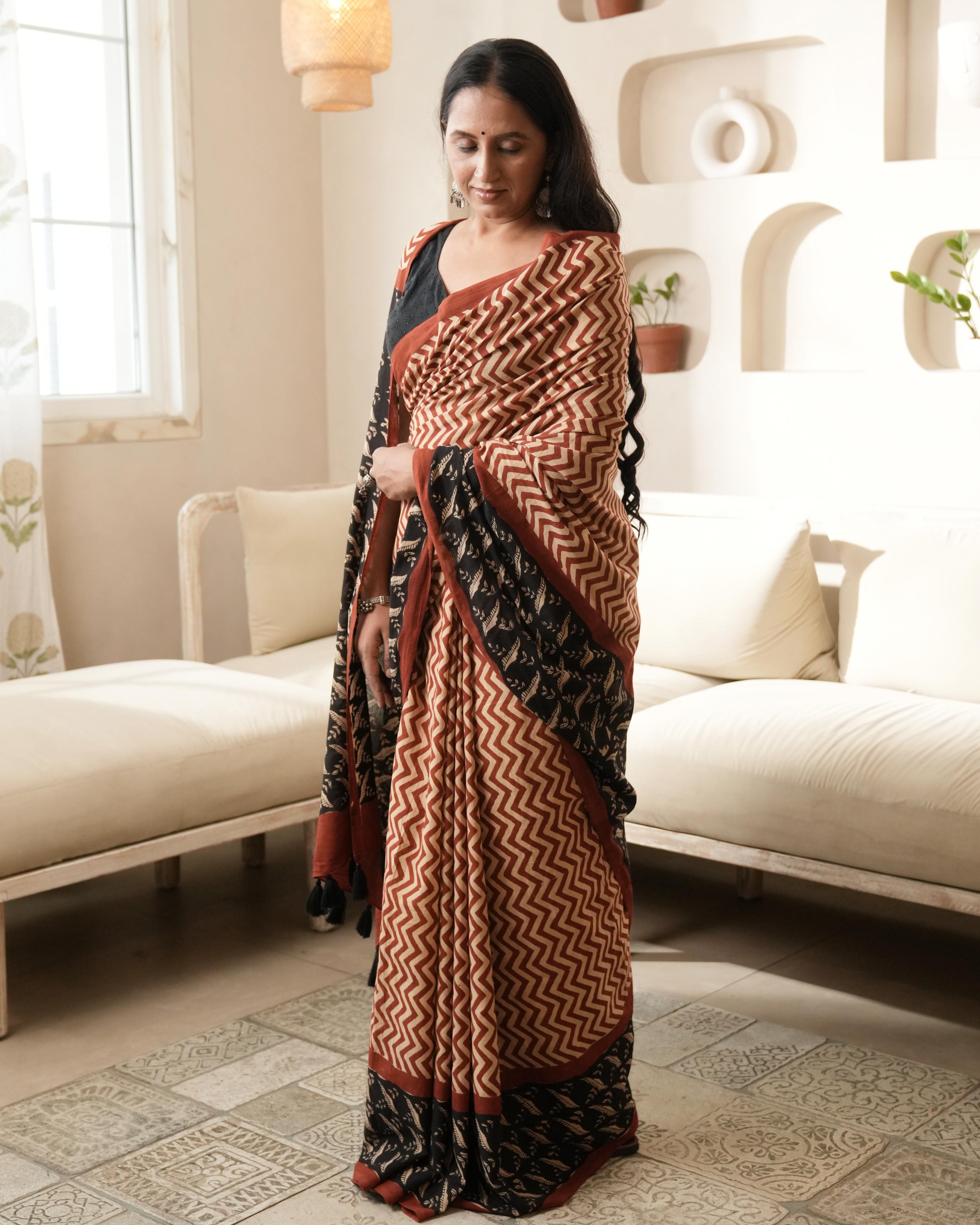 Bagru Print Mul Cotton Saree | Red Zigzag Chevron for Workwear & Festive Dressing