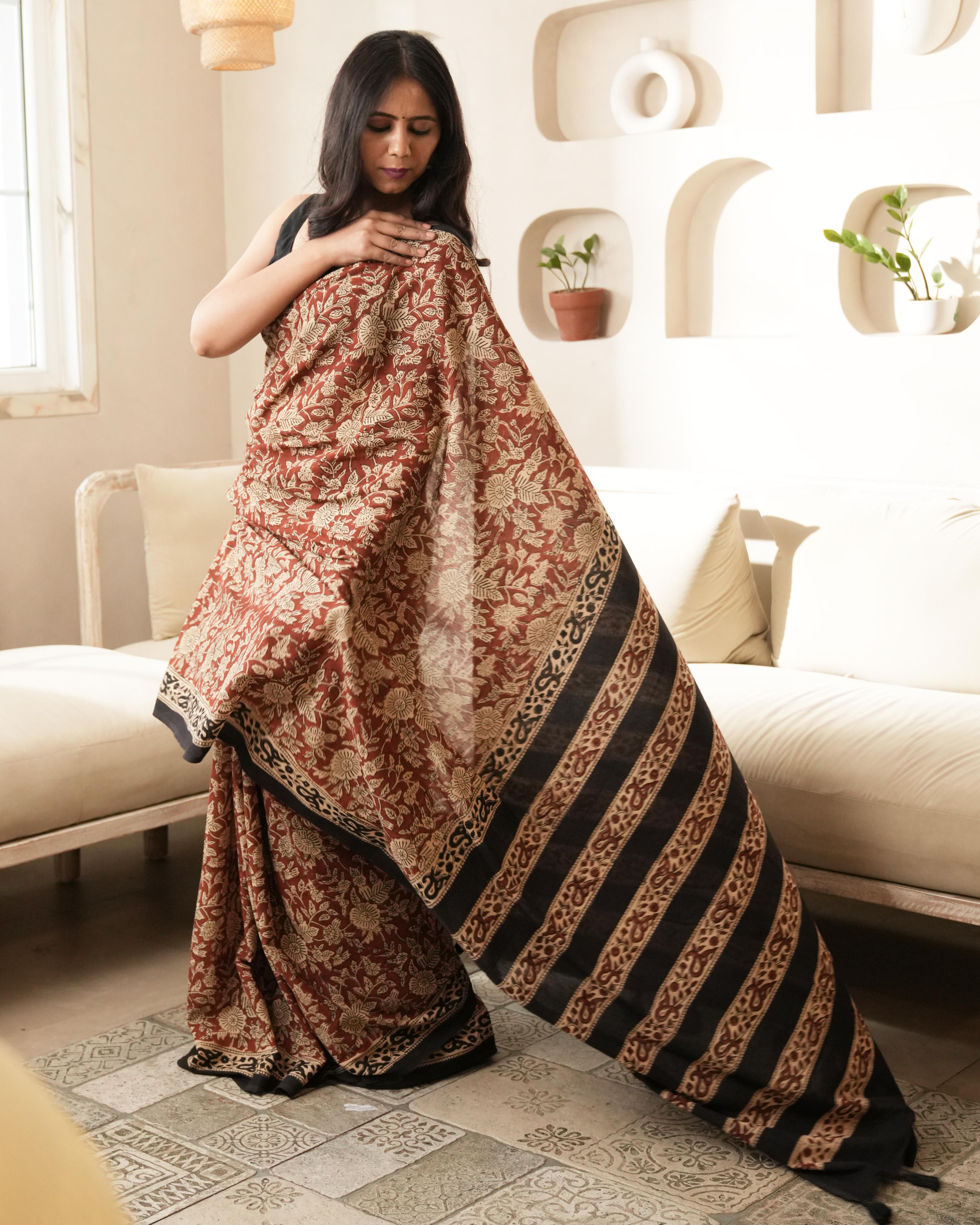 Bagru Print Mul Cotton Saree | Red Floral Jaal for Office, Summer & Cultural Events