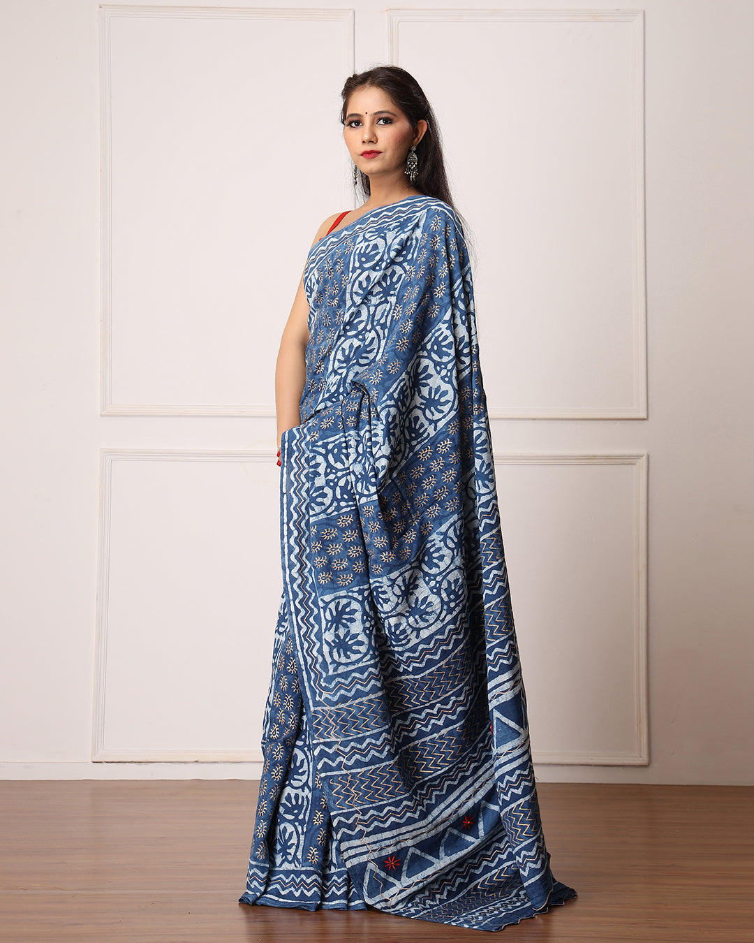 Dabu Print Mulmul Saree | Indigo Circular Handblock for Summer Days & Evenings