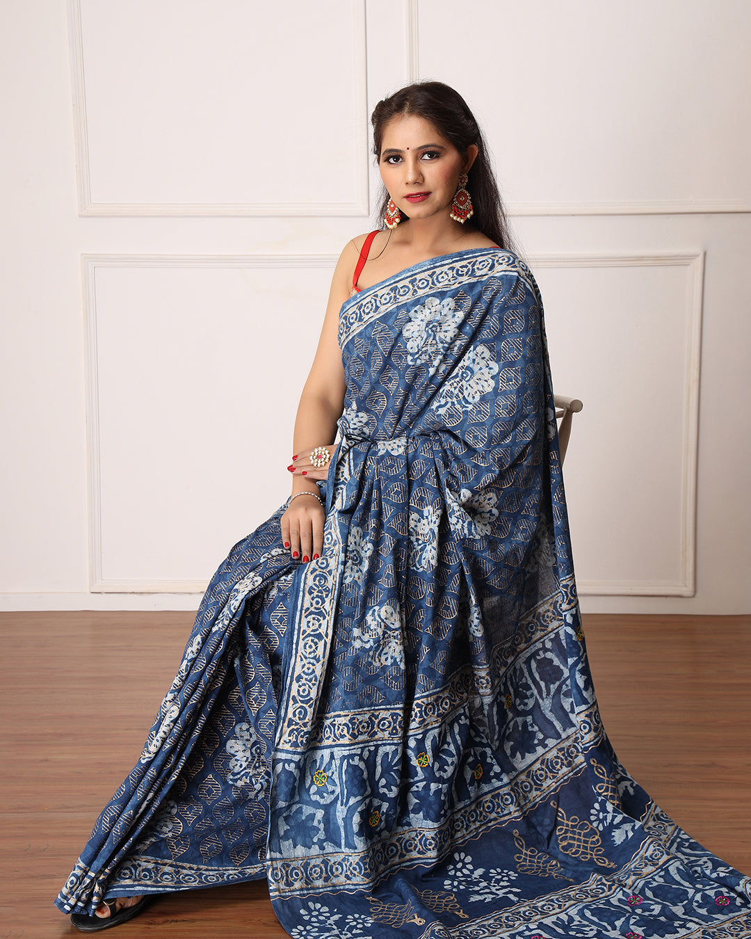 Dabu Print Mulmul Saree | Indigo Ethnic Motif for Outings, Work & Casual Events