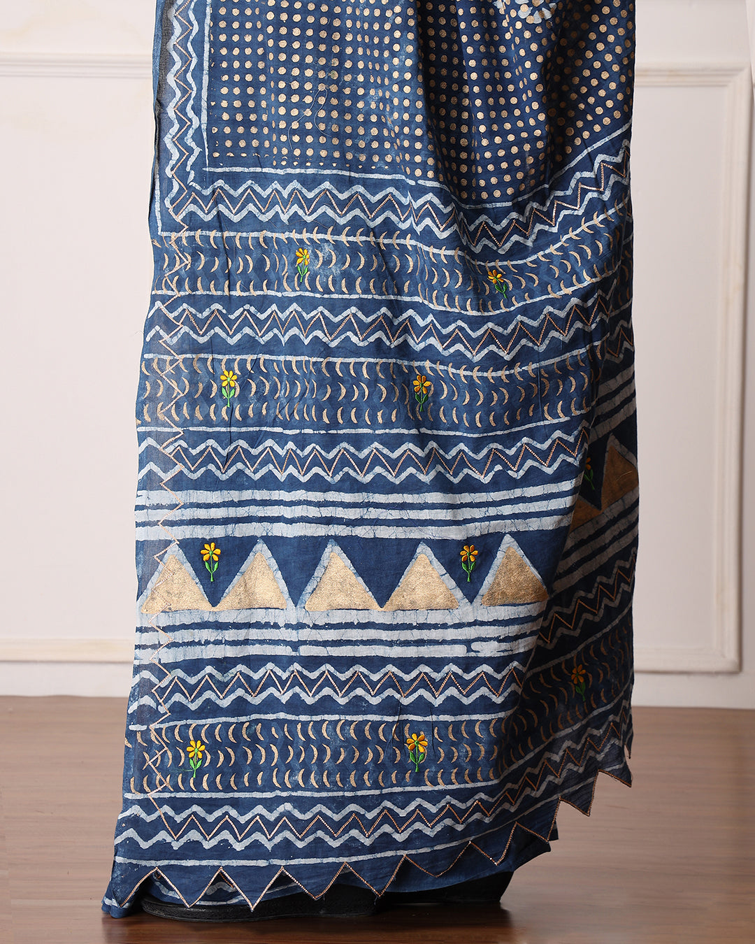 Dabu Print Mulmul Saree | Indigo Polka Dots for Casual Gatherings & Celebrations