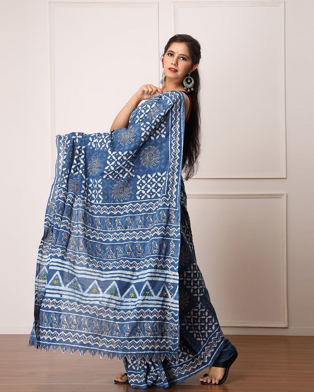 Dabu Print Mulmul Saree | Indigo White Hand Block for Daily Wear & Casual Events