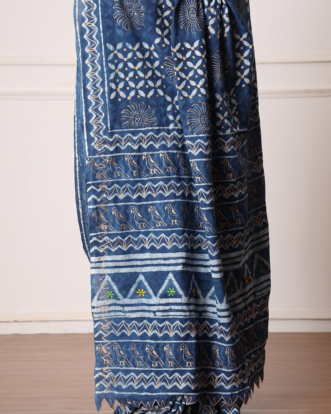 Dabu Print Mulmul Saree | Indigo White Hand Block for Daily Wear & Casual Events