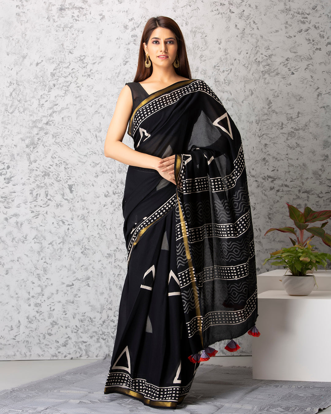 Handblock Print Mulmul Saree | Black Triangle Zari Border for Functions & Outings