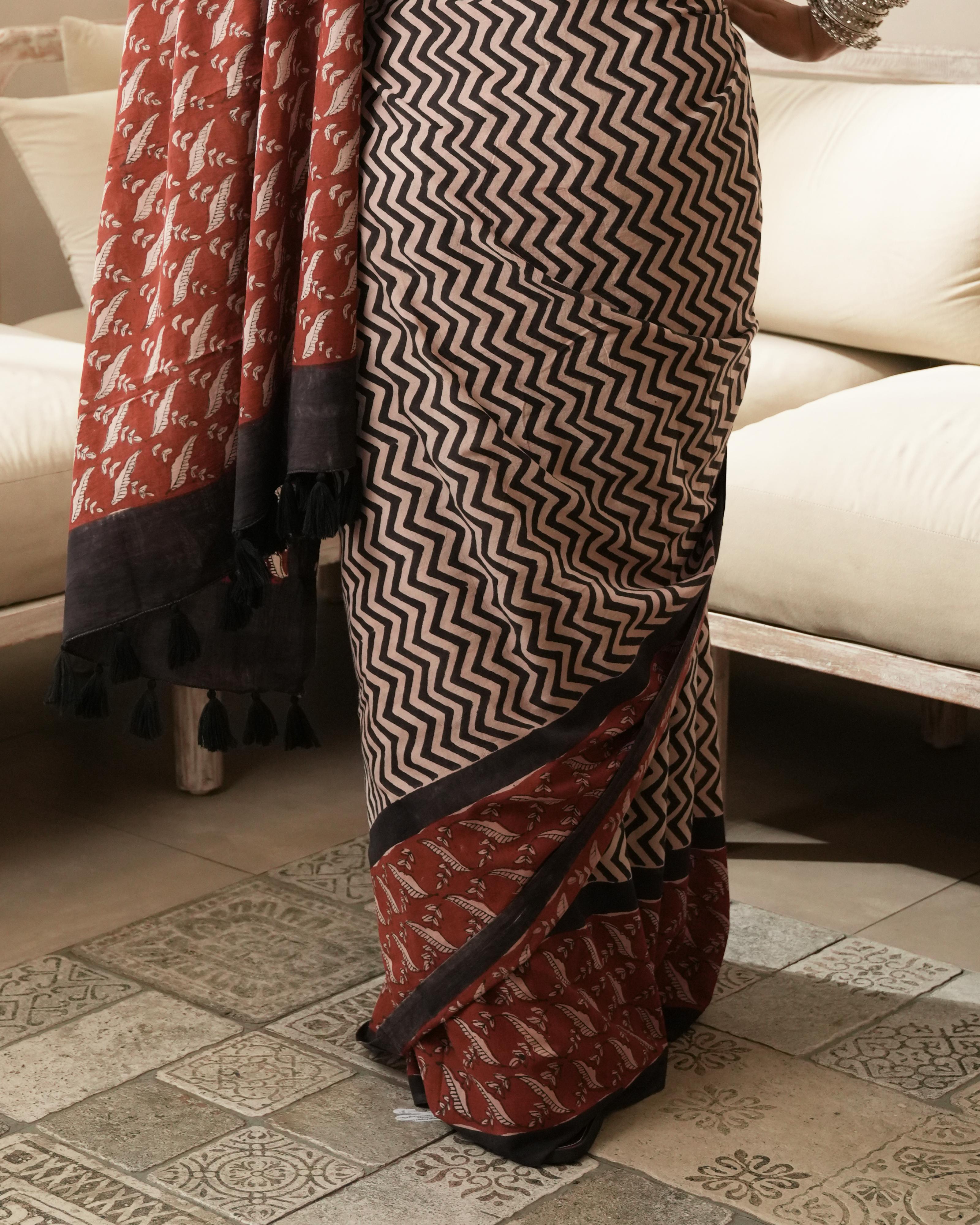 Bagru Print Mul Cotton Saree | Black Zigzag for Office, Daily & Casual Occasions