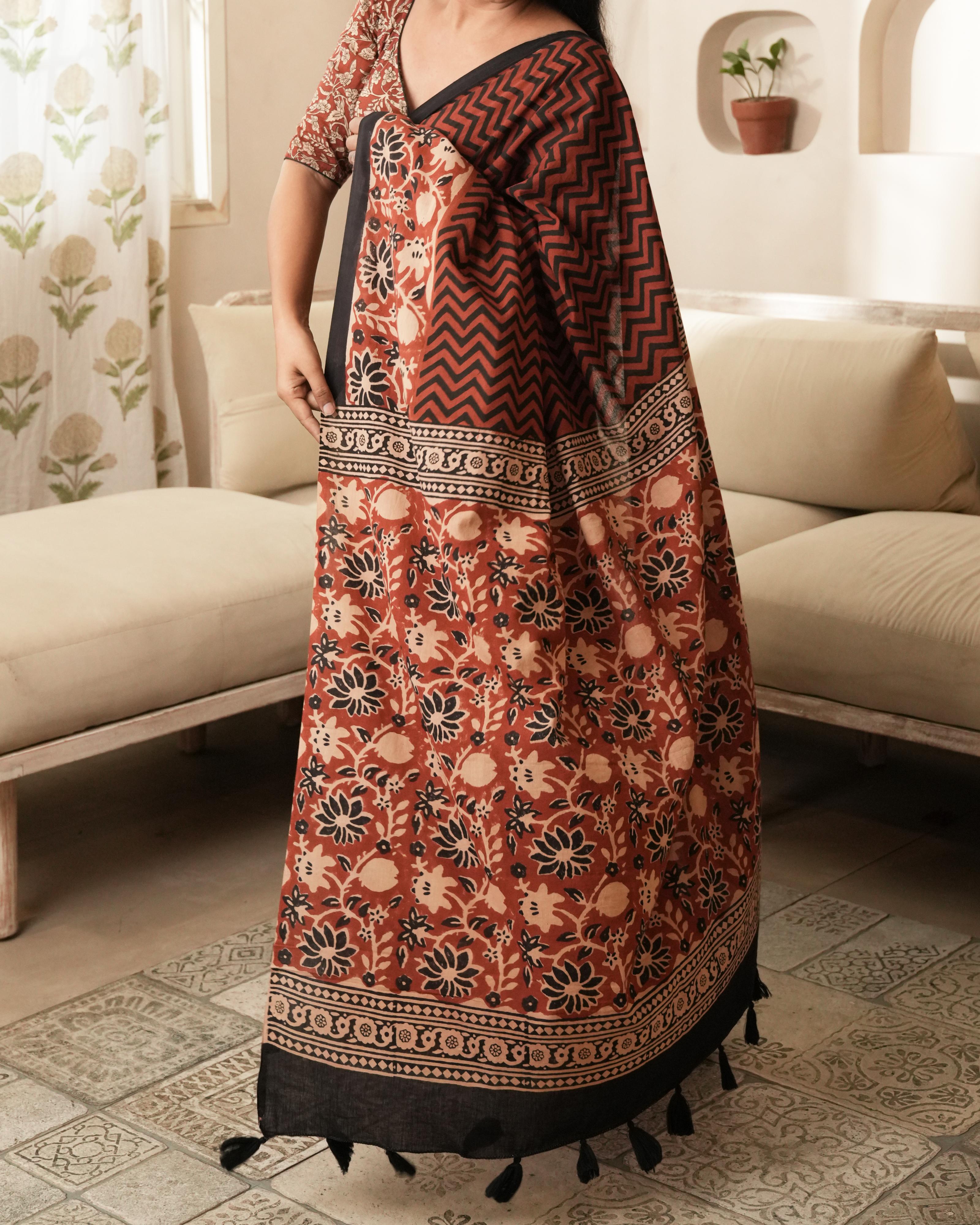 Bagru Print Mul Cotton Saree | Red Zigzag Jaal for Summer, Art Fairs & Festive Brunches