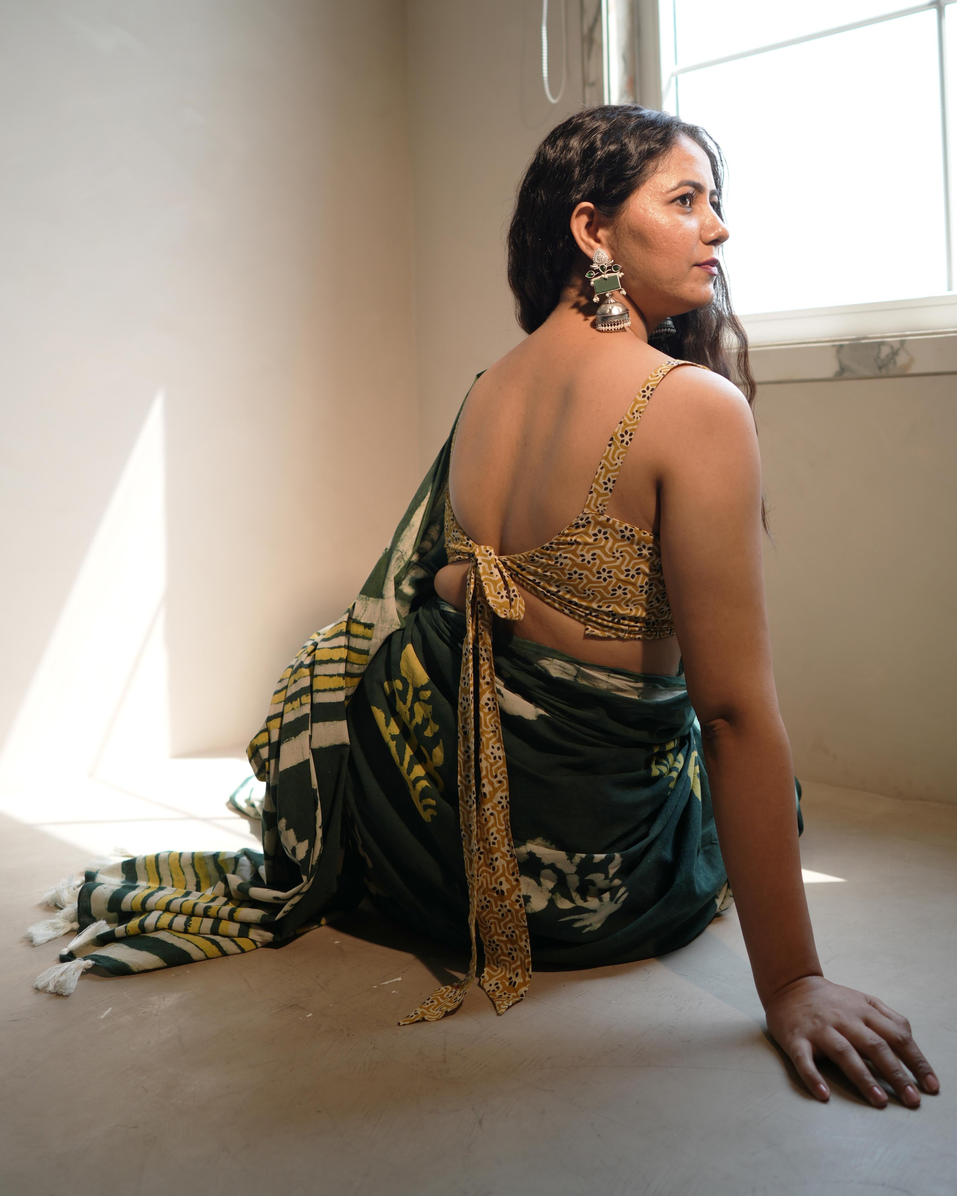 Dabu Print Mul Cotton Saree | Green Butta Tassel for Festive, Brunches & Cultural Events