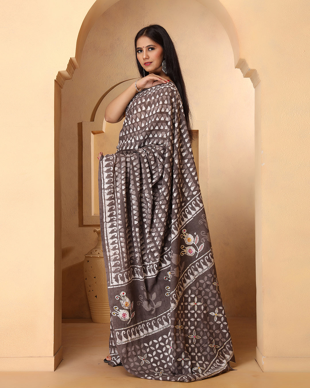 Dabu Print Mulmul Saree | Triangle Grey for Office, Lunches & Evening Events