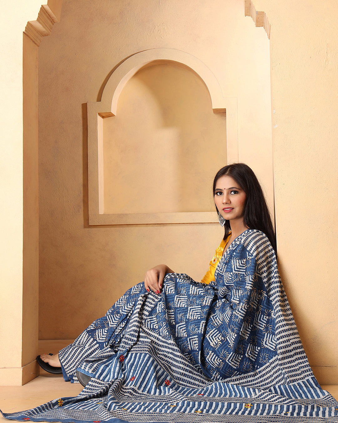 Dabu Print Mulmul Saree | Abstract Indigo & White for Daily Wear & Casual Outings