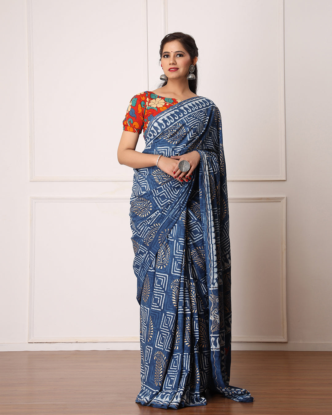 Dabu Print Mulmul Saree | White & Indigo Abstract for Work & Casual Outings
